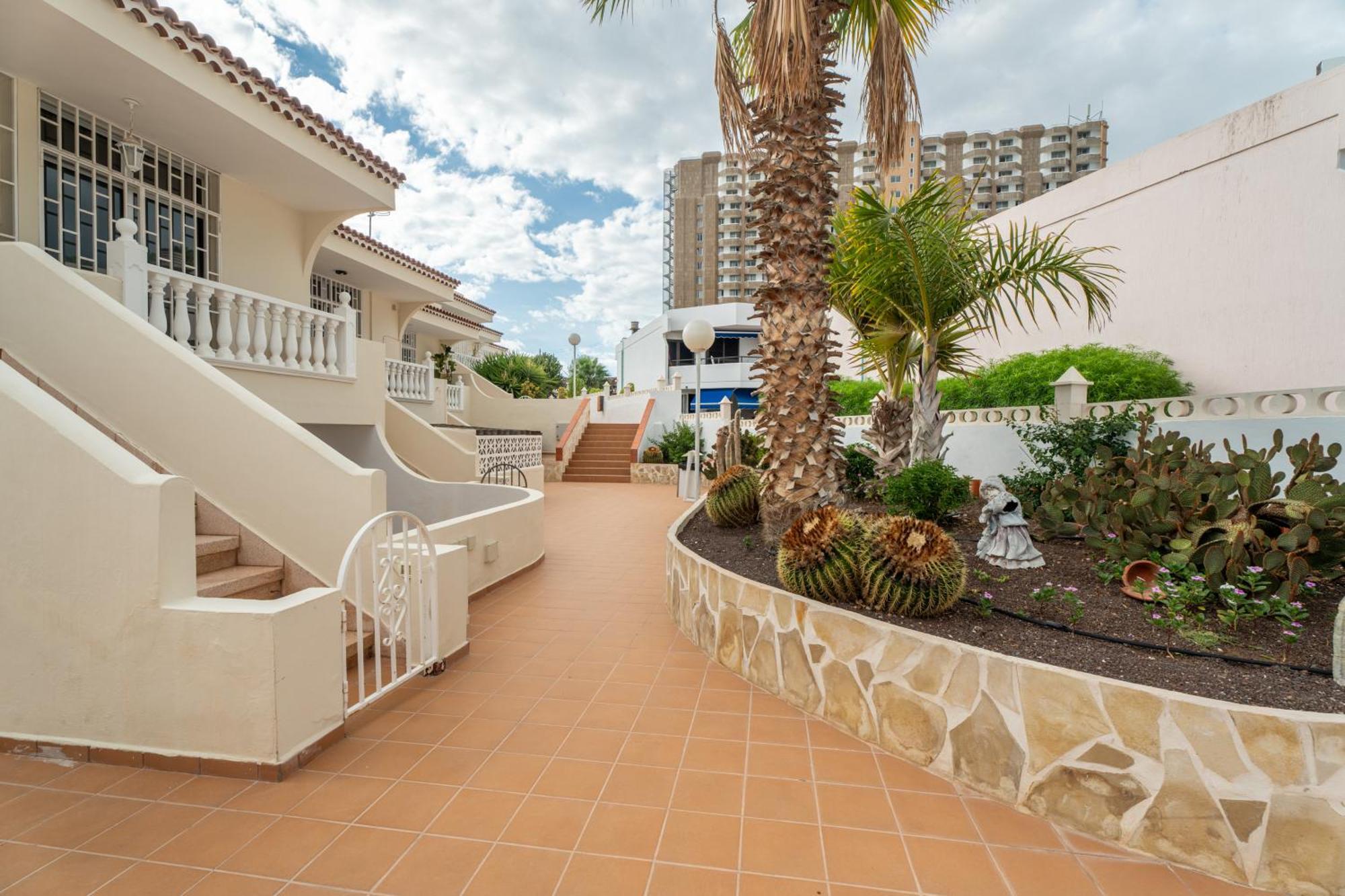 Las Rosas Sunset Apartment Arona  Exterior photo